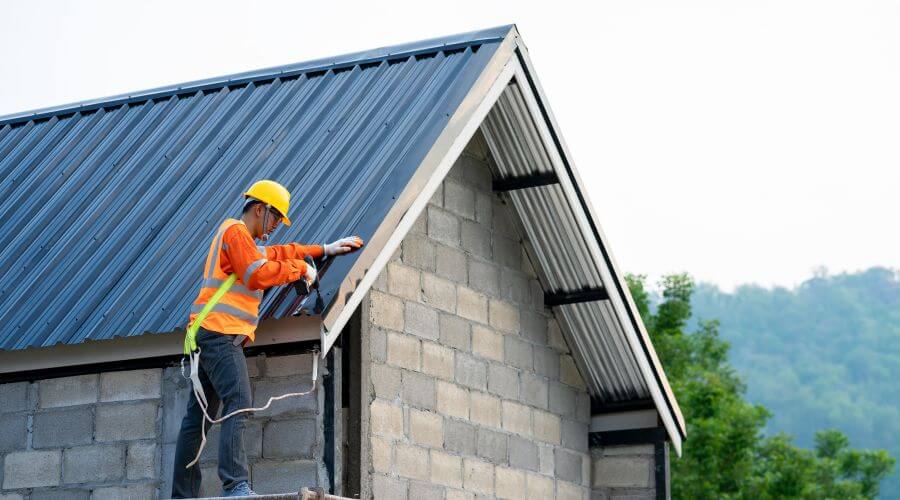 Professional Flat Roofing Installation in Minot, ME